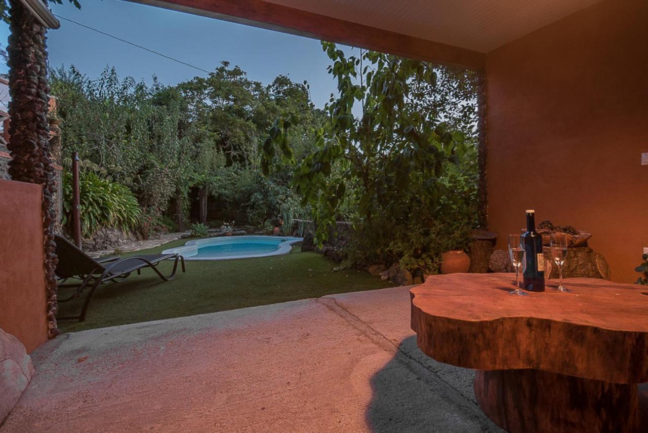 Villa Los Matos Pool And Garden Valleseco Extérieur photo